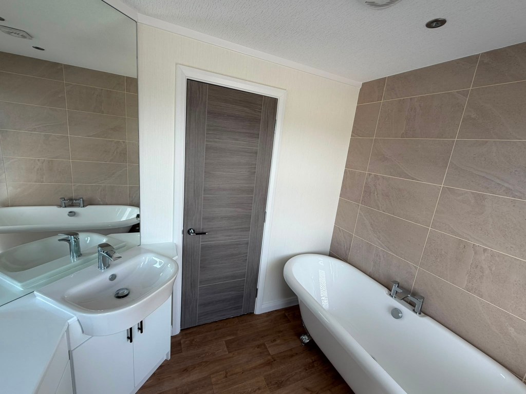 Stately Woburn residential lodge — kitchen, lounge and bedroom views, Hartlepool